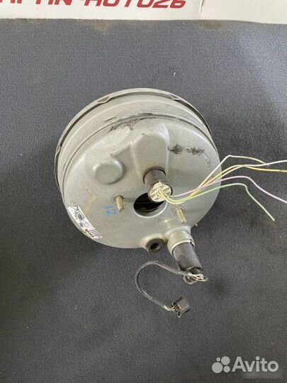 Вакуумник Mercedes-Benz E-Класс W210 3.2 AT