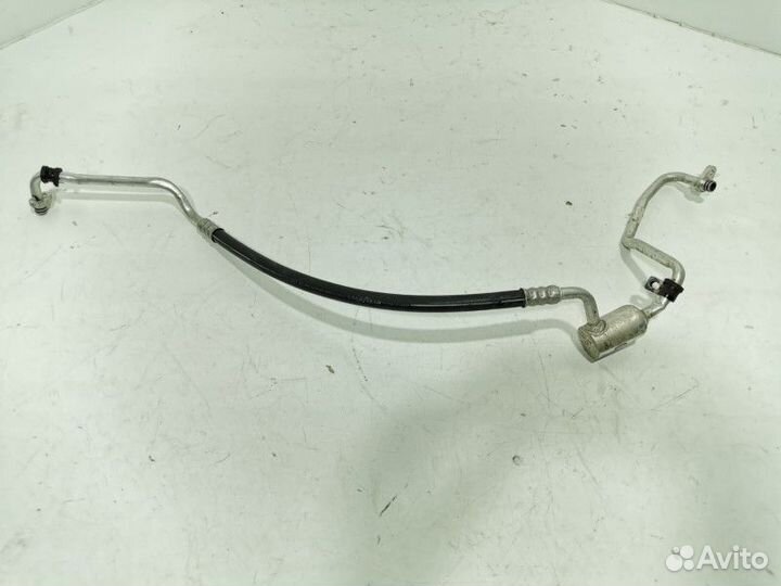 Трубка кондиционера Land Rover Discovery 4 рест