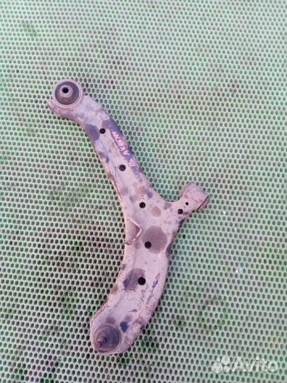 Рычаг подвески нижний правый Hyundai Accent LC/LC2