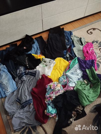 Большой пакет женских вещей 42-44