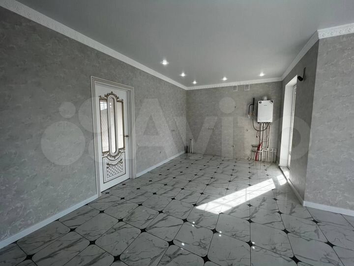 Коттедж 100 м² на участке 3 сот.