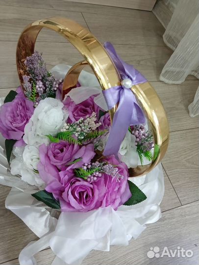 Продаются свадебные кольца на машину