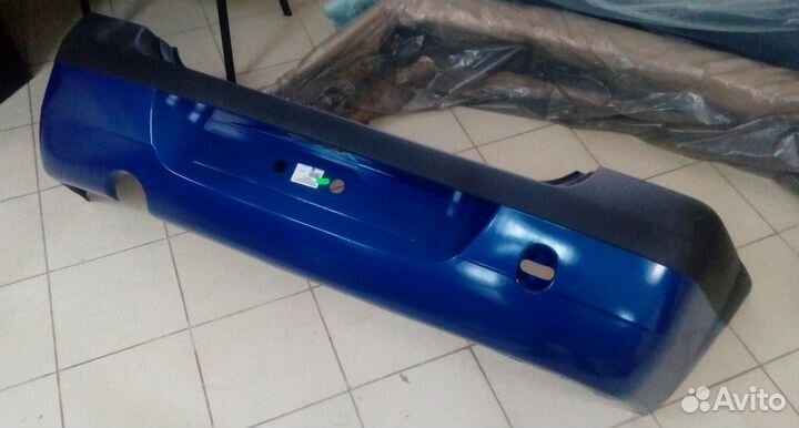 Бампер задний Рено Логан фаза 1 в цвет