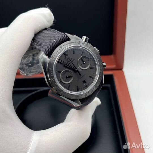 Omega speedmaster Dark side