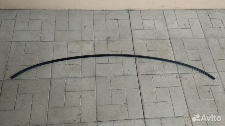 Уплотнитель стекла лобового BMW 1 (E81)