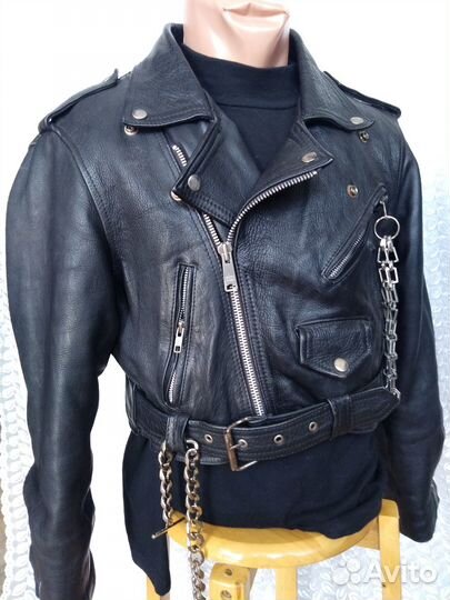 Спортивные перчатки