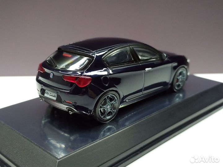 1:43 Alfa Romeo Giulietta