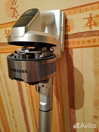 Пылесос Samsung VS15T7036R5 на запчасти или восста