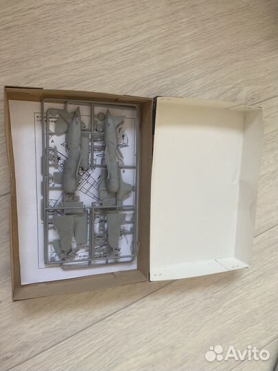 Модель советский истребитель И-185