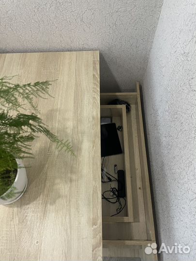 Журнальный столик бу