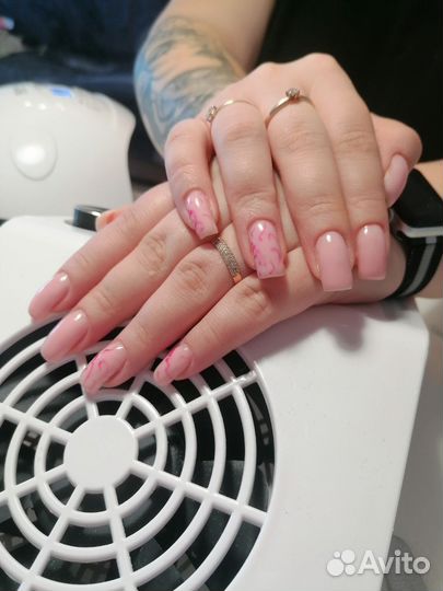 Мастер маникюра