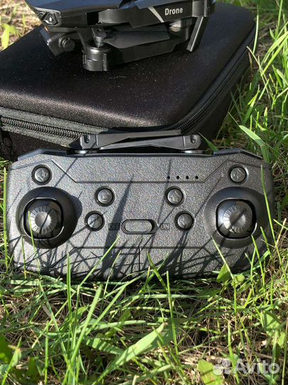 Квадрокоптер дрон с камерой