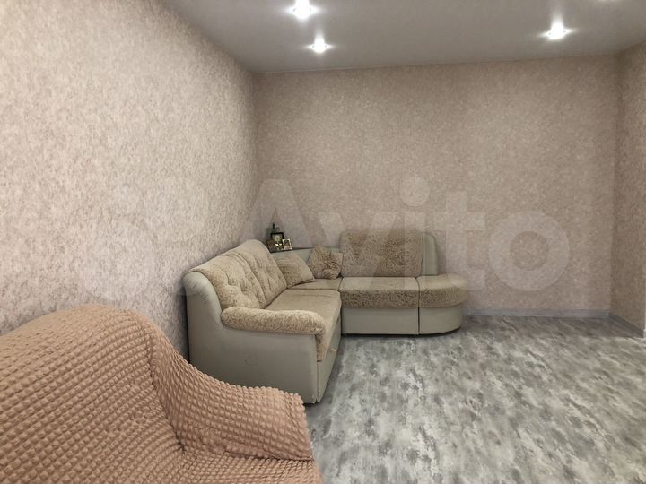 1-к. квартира, 40 м², 1/9 эт.