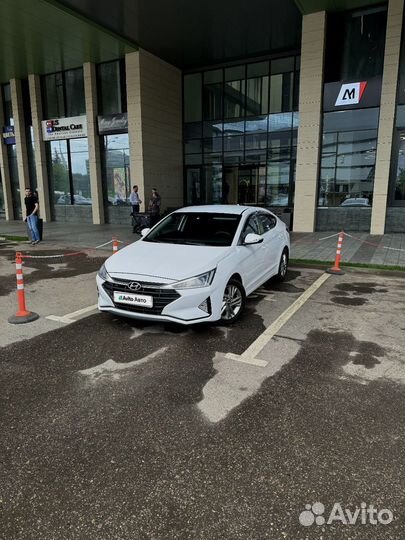 Hyundai Elantra 1.6 AT, 2019, 98 000 км