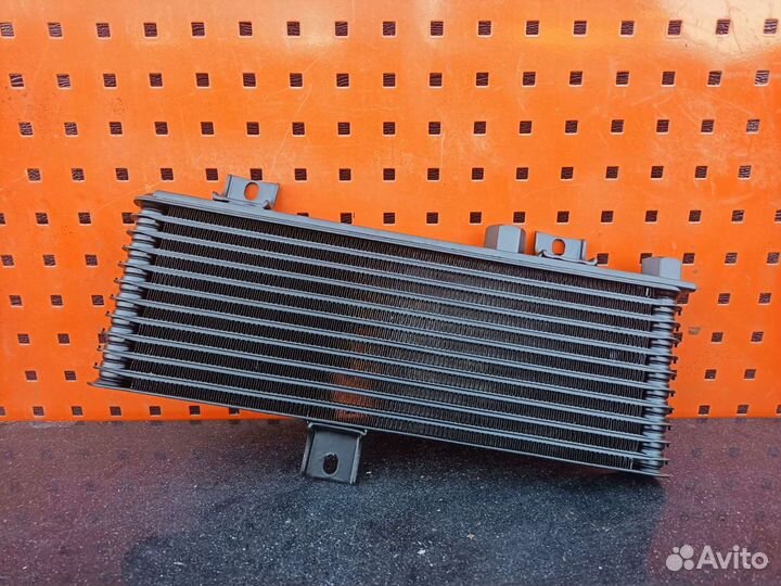Радиатор охлаждения Mitsubishi L 200