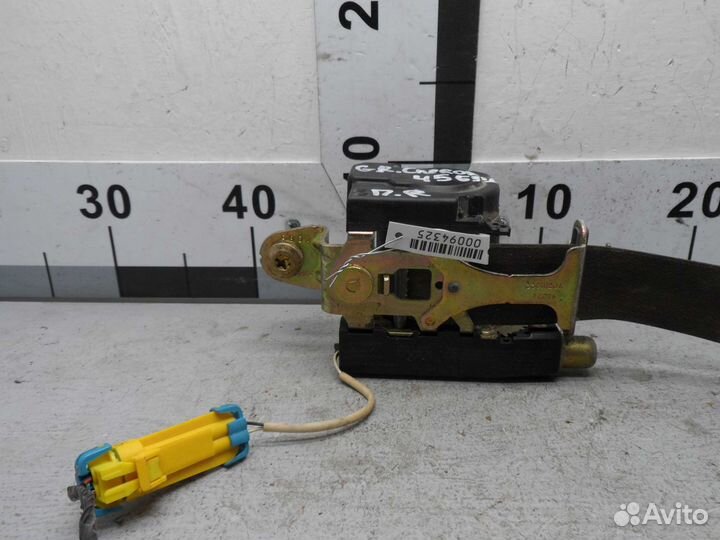 Ремень безопасности Jeep Liberty 1 (KJ)