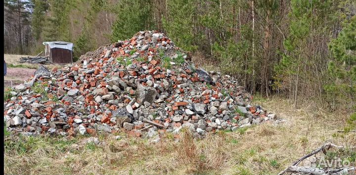Отдам битый кирпич/бетон