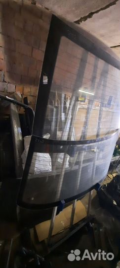 Заднее стекло ваз 2110