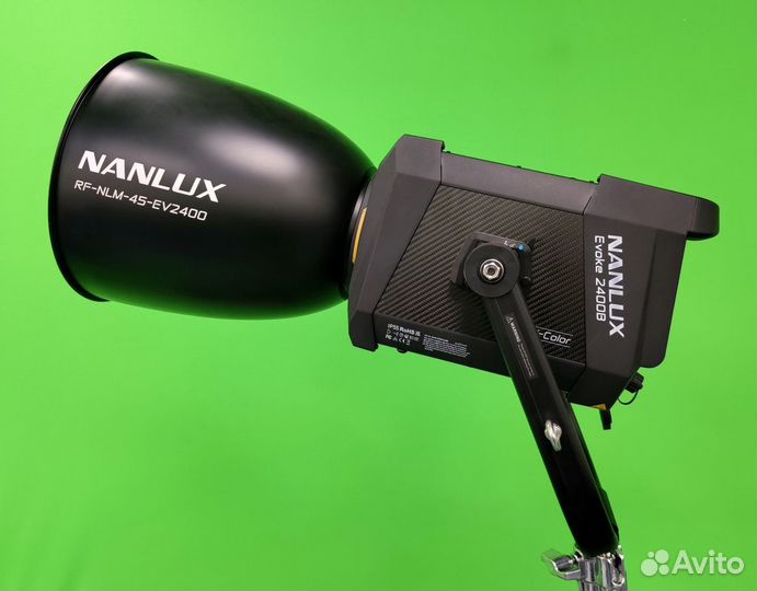 Nanlux осветительный прибор Evoke 2400B. Bi-color