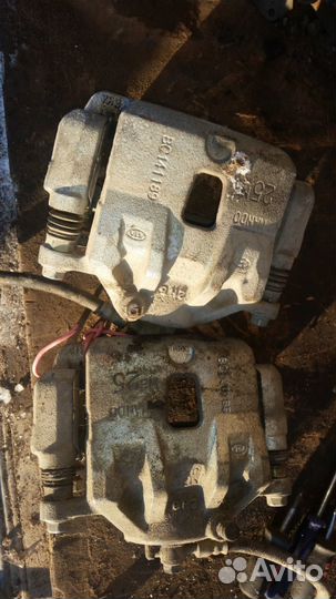 Супорта передние на хендай элантра 2014