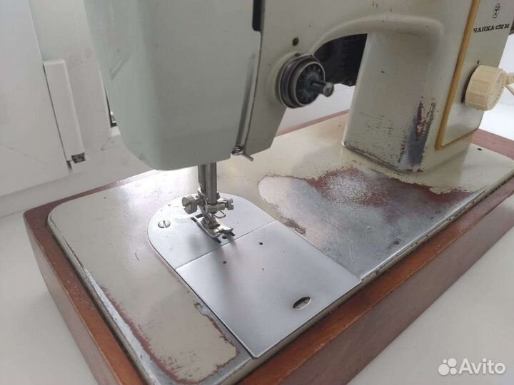 Швейная машина Чайка 132м