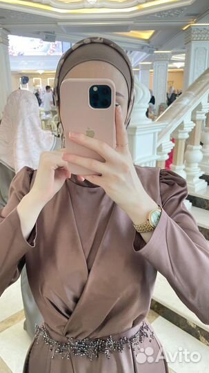 Вечернее платье