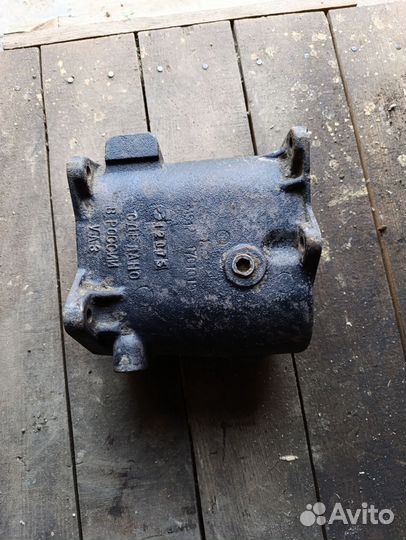 Корпус кпп УАЗ с/о