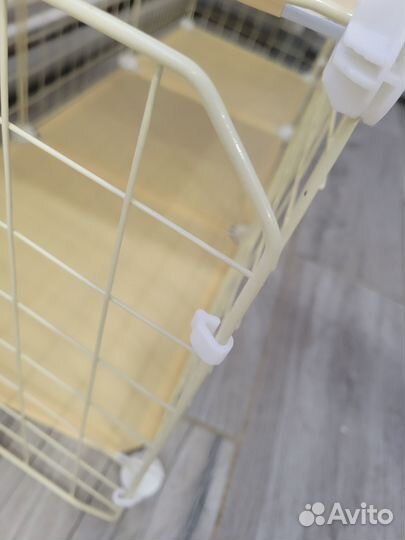 Клетка большая