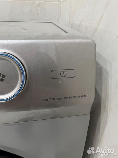 Стиральная машина узкая Haier HW60-BP12959AS