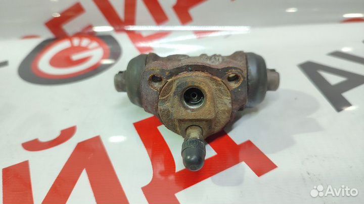 Цилиндр рабочий тормозной Nissan Wingroad WFY11