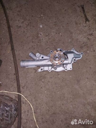 Помпа водяная Мерседес Спринтер Классик 909