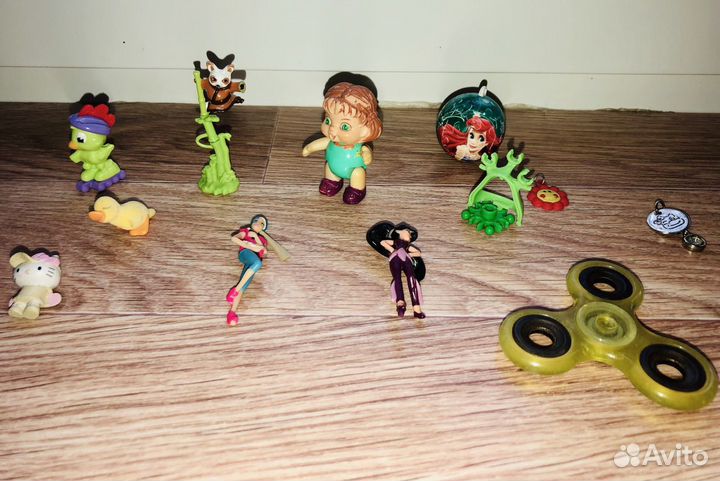 Киндер игрушки