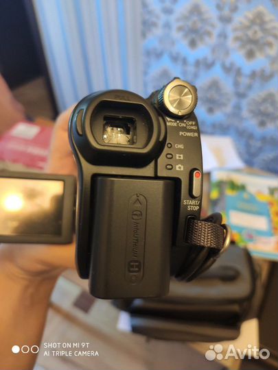 Видеокамера sony