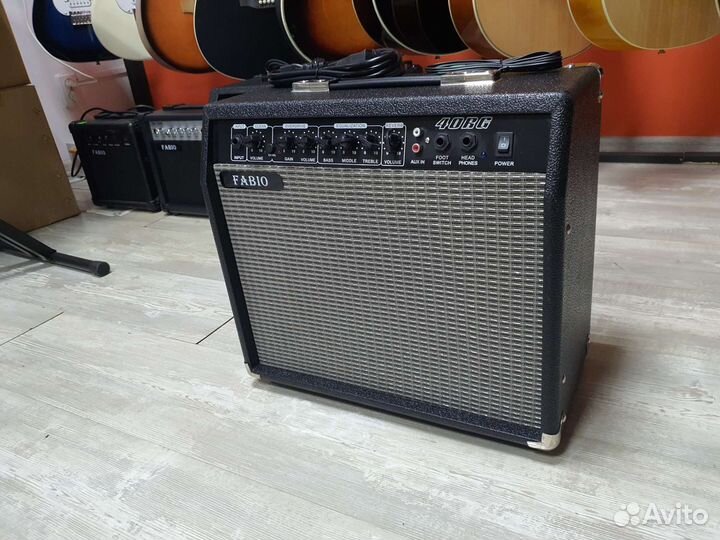 Комбоусилитель 45вт