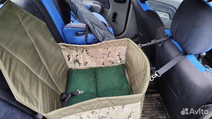 Автокресло для собак