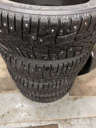 Roadstone Winguard WinSpike 205/55 R16 94T