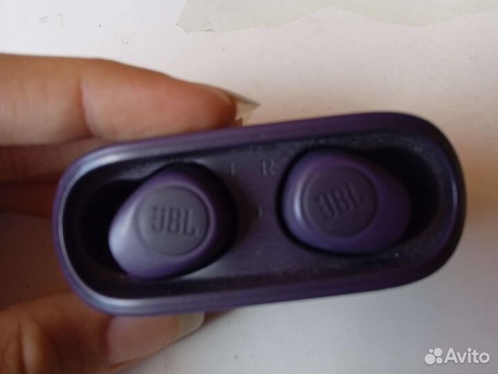 JBL wave 100 TWS