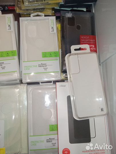 Чехлы. Футляры. Накладки. Флип-кейсы. Бампер