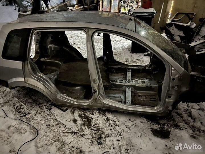 В разбор Ford Fusion 2005-2012