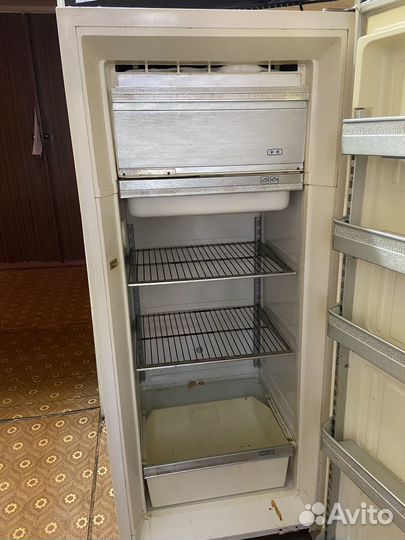 Холодильник ЗИЛ Б/у