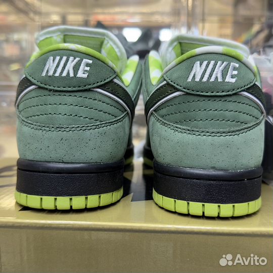 Кроссовки Nike SB Dunk Low Green Lobster