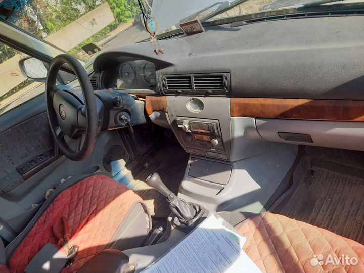 Волга 31105 на разбор