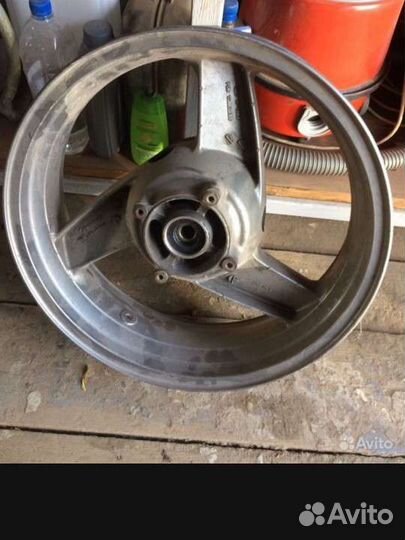 Kawasaki zzr 400 -1 задний диск колеса