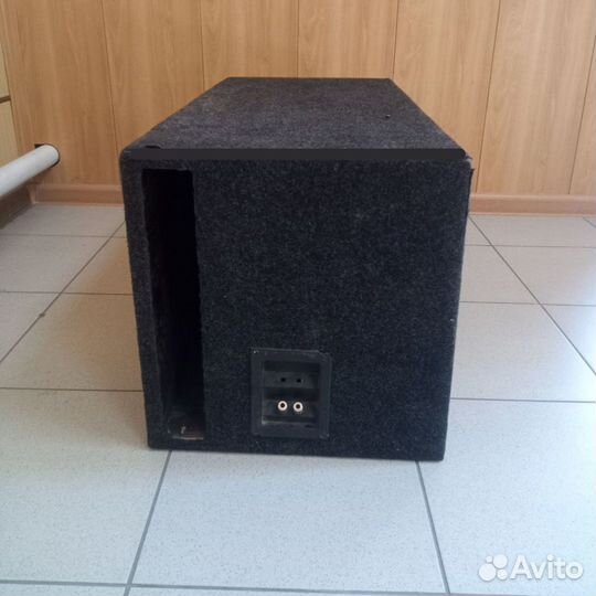 Сабвуфер в авто Alpine SWR-1242D: 12