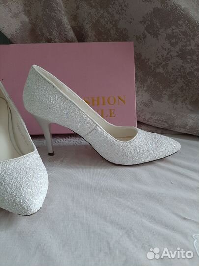 Туфли женские свадебные