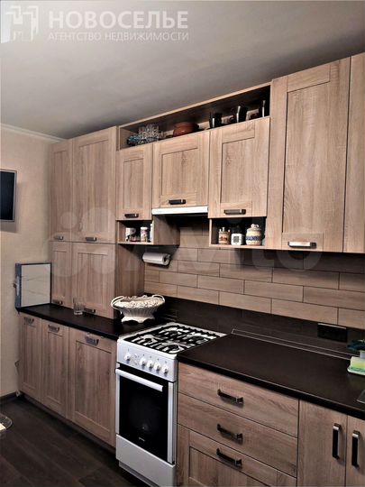 2-к. квартира, 55 м², 8/12 эт.