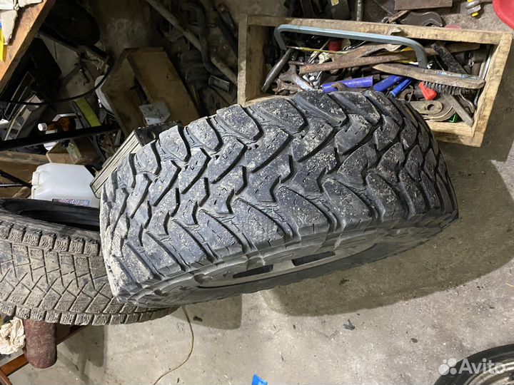 Toyo Open Country A/T 285/75 R16