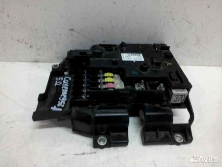 Блок предохранителей Porsche Cayenne 958 2010-2018