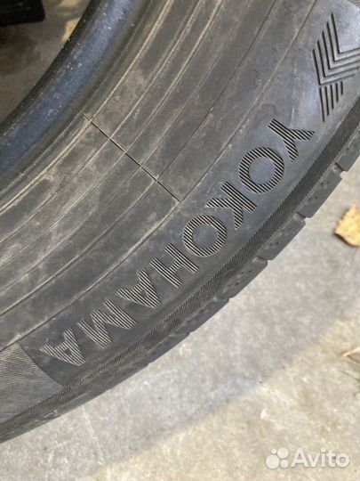 Yokohama BluEarth-A 215/65 R17 99V