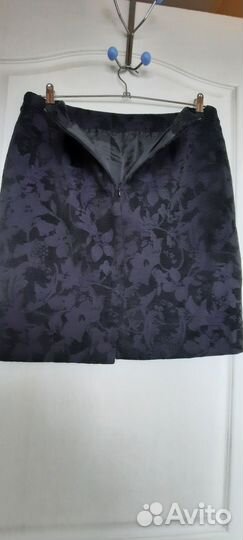 Юбка и жакет 48 размера